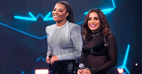 anitta fapello|LUDMILLA e Anitta .